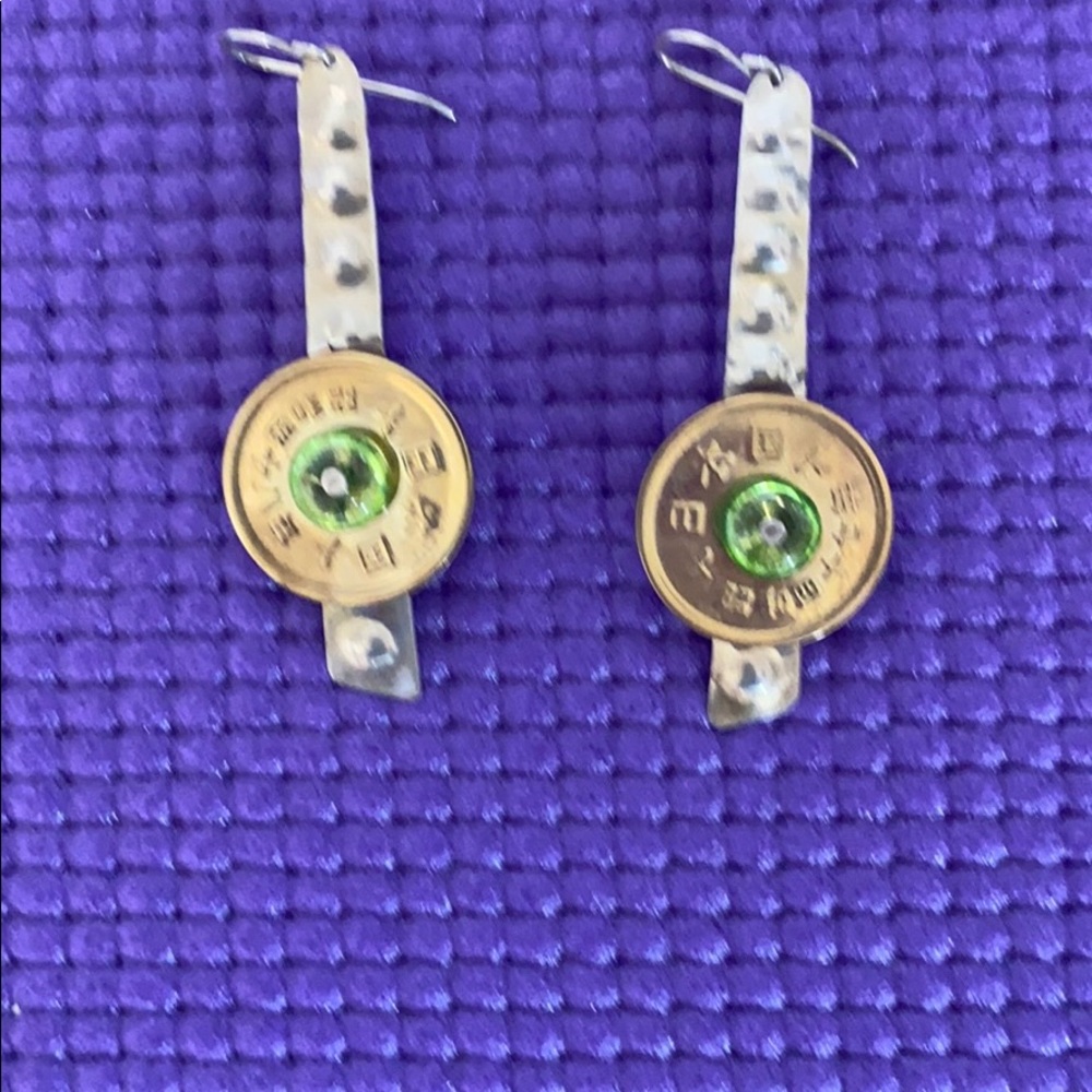 Handcrafted earrings - Picture 2 of 4